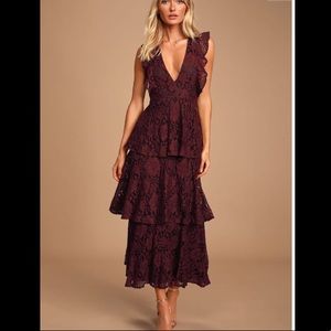 Burgundy lace ruffled tiered maxi dress